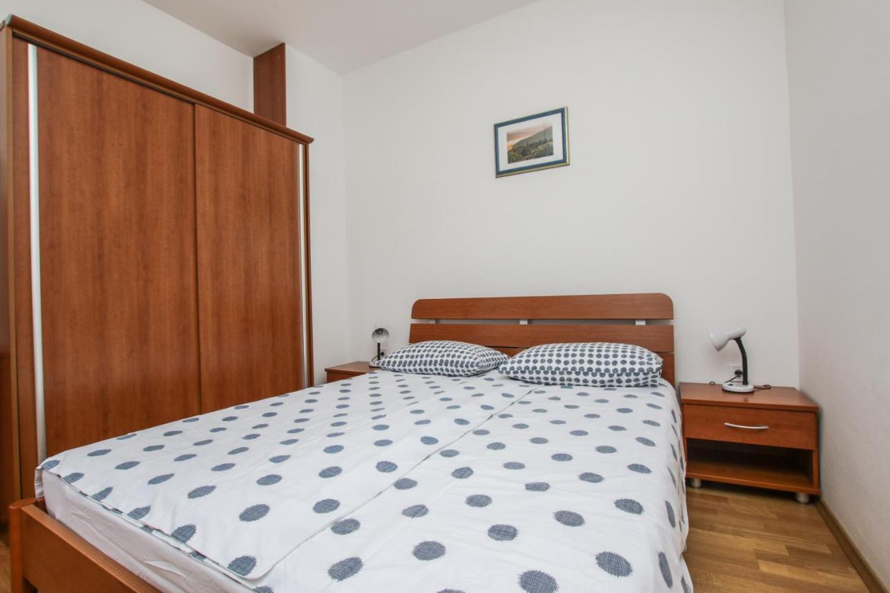 Apartments Cvitan 1. Floor Porec Bagian luar foto