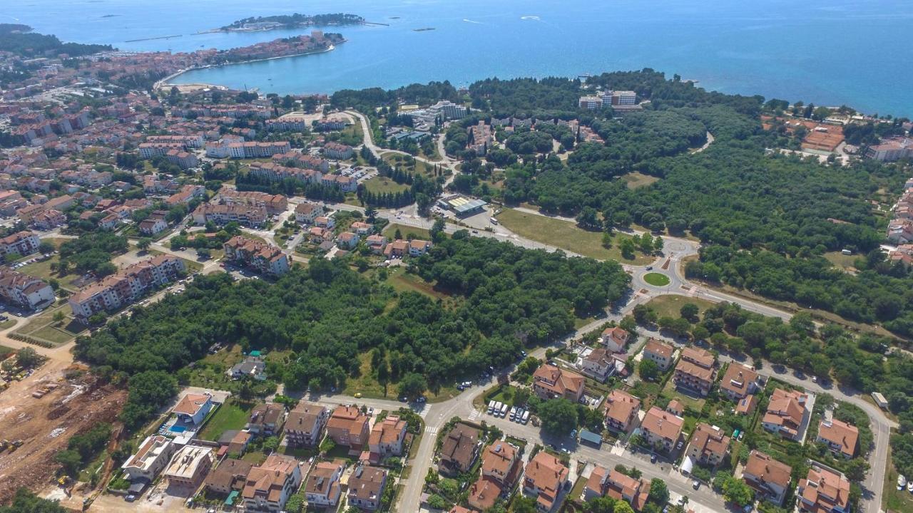 Apartments Cvitan 1. Floor Porec Bagian luar foto