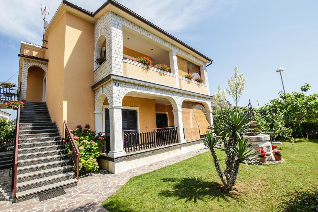 Apartments Cvitan 1. Floor Porec Bagian luar foto