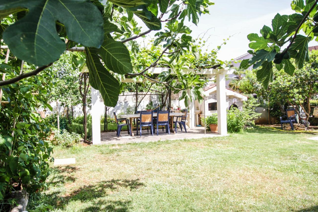 Apartments Cvitan 1. Floor Porec Bagian luar foto