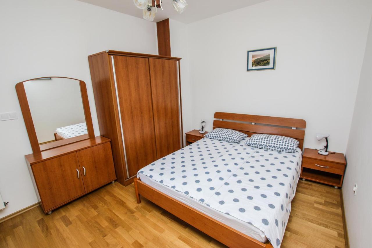 Apartments Cvitan 1. Floor Porec Bagian luar foto