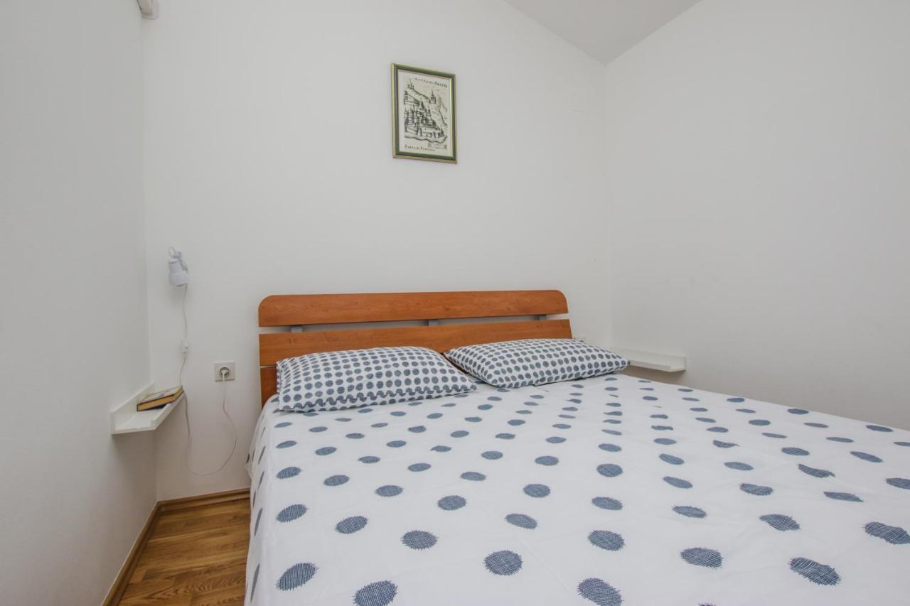 Apartments Cvitan 1. Floor Porec Bagian luar foto